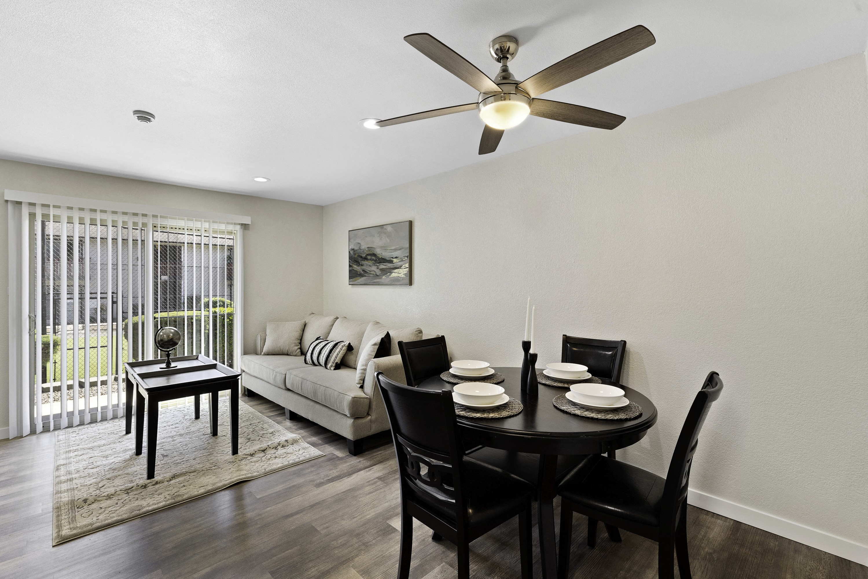 Pinewood Square Apartment Homes is a similar property to Madison Way located in Lynnwood